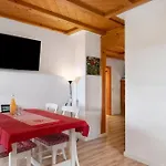 Eisenmannhof Apartment *